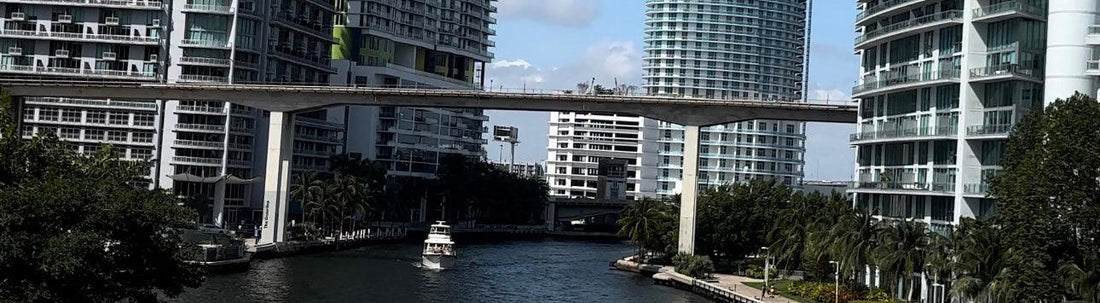 Moving-to-Brickell-Miami-High-Rise-Building-Apartment-Move