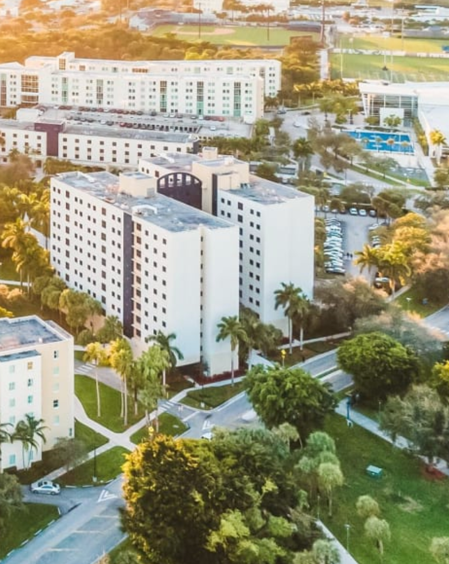 Sweetwater  Studio Apartment Students